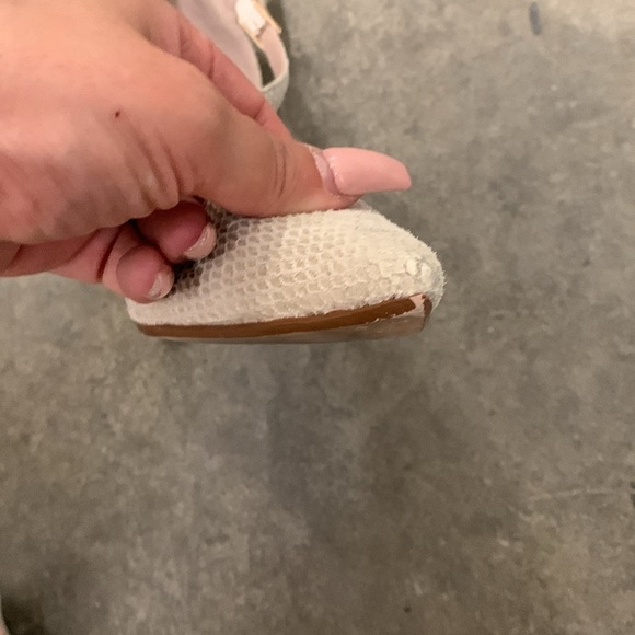 Dune London classic nude pumps - Picture 2 of 5